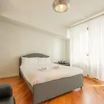 Ferrucci Luxury 3 Bedrooms